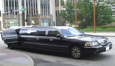 black stretch limo