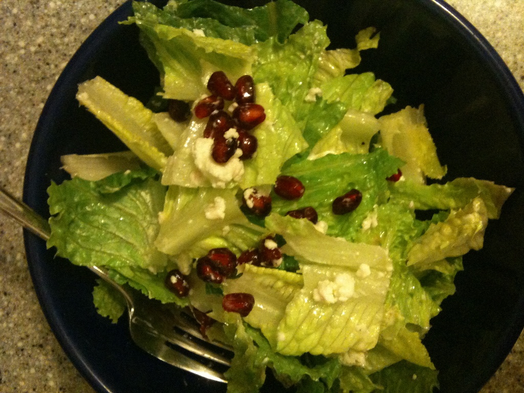 goat cheese pomegranate salad