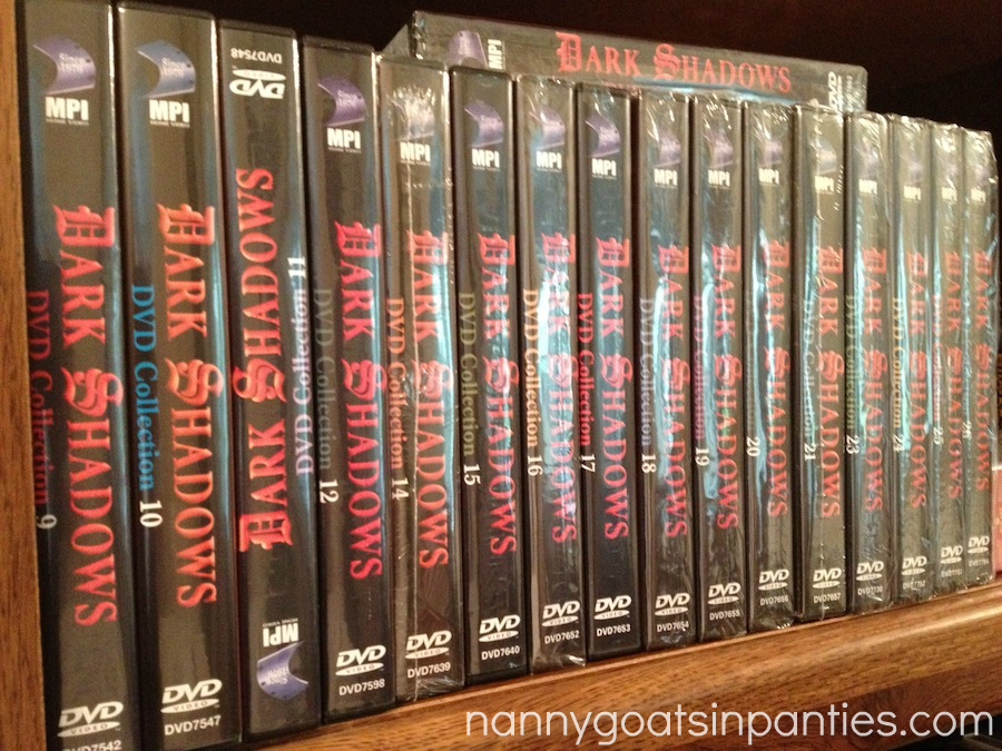 dark shadows DVD